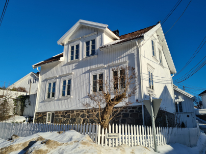 &Aring;senveien 1 i Arendal