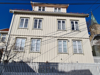 Hulveien 17 i Arendal