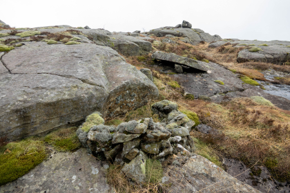 Steinsetting - Tjelm?