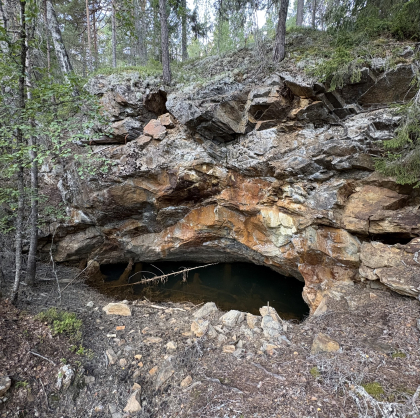 Eiker Kobberverk - Bergsgruvene - Vannfylt skr&aring;synk