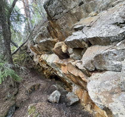 Eiker Kobberverk - Bergsgruvene - Skjerp/brudd/skr&aring;skj&aelig;ring