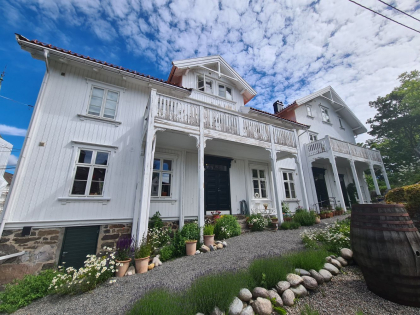 His nye skole p&aring; His&oslash;y