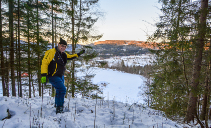 &Aring;sen, Grendi, Bygland, hoppbakke