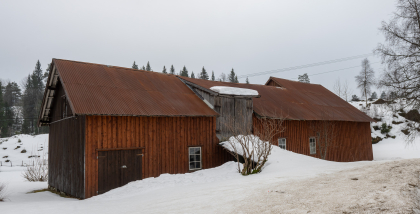 Svaland, Gjerustad, Vegusdal, uthus